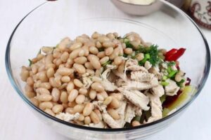 Фасоль салат
