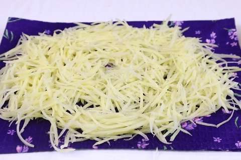 Мясной салат "Принц" с говядиной, картофелем пай и сладким перцем