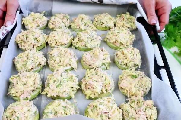 Улетают как семечки:Кабачки, запеченные в духовке с вкусной начинкой