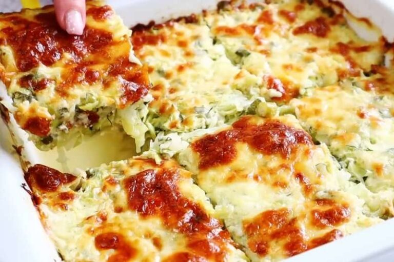 Вкуснятина за пол часа:Запеканка из молодой капусты с сыром, яйцами и сметаной