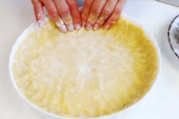 Вкуснее торта! Ягодный пирог с кремовой начинкой.