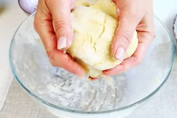 Вкуснее торта! Ягодный пирог с кремовой начинкой.