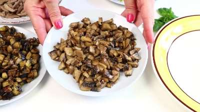 Салат "Сердце Осени" с куриными сердечками и баклажанами