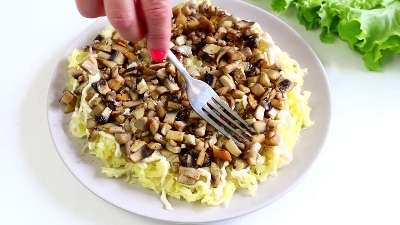Салат без мяса и сыра- "Маруся ": простой, как название, но неожиданно вкусный!