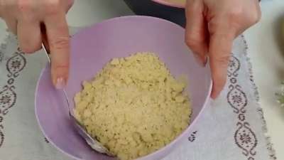 Быстрый банановый пирог с хрустящей корочкой