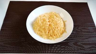 Вкуснейший пирог с мясом: сочная начинка и удачное тесто