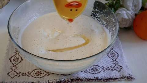 Ароматный кекс с курагой, лимонной цедрой и апельсиновой пропиткой