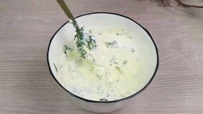Брускетта с курицей и помидорами черри