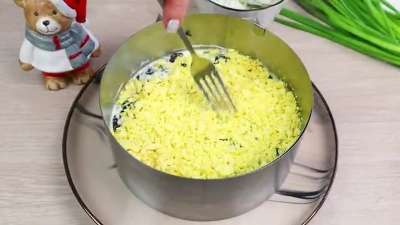Салат с курицей, черносливом и грибами — «Снежный лес» 9 Салат с курицей, черносливом и грибами — «Снежный лес»