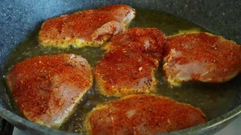 Салат с ананасом, курицей, сыром и пекинской капустой -"Миледи" Королева Вкуса
