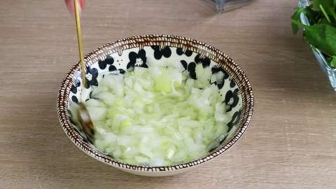 «Салат „Шарм“ – всего 4 ингредиента, а вкус волшебный!»