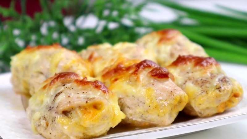 Сочные куриные рулетики с сыром