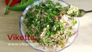 Салат с печенью маринованным луком и редисом рецепт