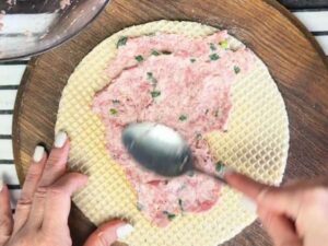 Вафельные коржи с фаршем