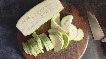 Нарезанный кабачок