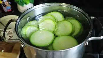 Кабачки без жарки в духовке