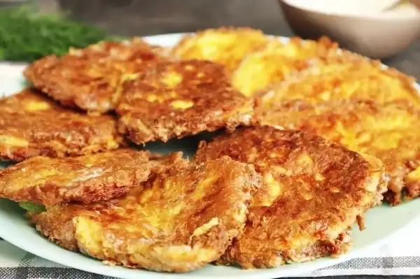 Жареные кабачки с тёртым сыром в кляре