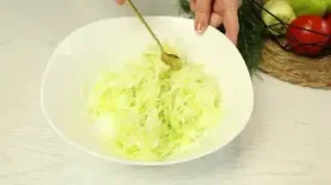 Пирог с кабачком и брынзой