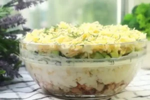 Салат с курицей и огурцами интрига