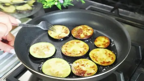 Баклажаны по-султански: царская закуска из простых продуктов «Пальчики оближешь»