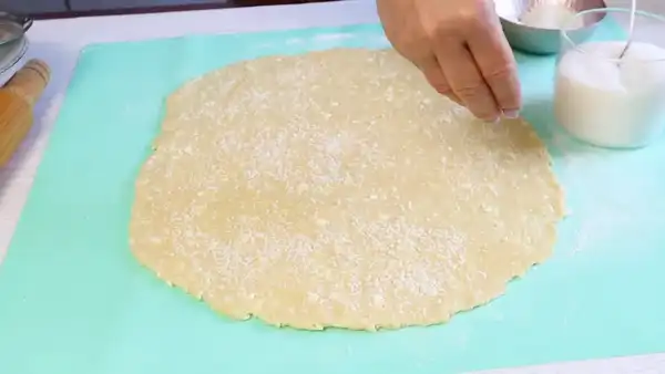 улитки с яблоком