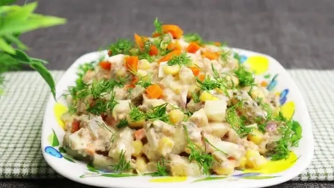 Салат с тунцом и яйцом - сытный и простой рецепт 7 Яйца для салата