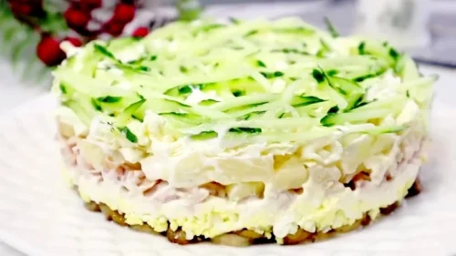 Салат фьюжн с ананасами на новый год