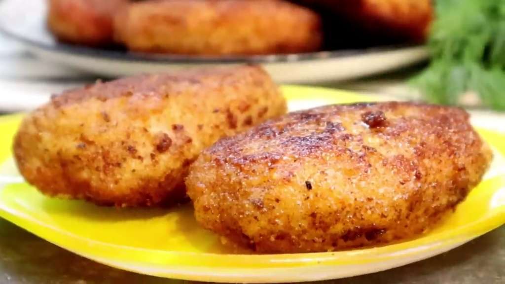 Самые сочные и пышные домашние котлеты из курино - свиного фарша 1 Пышные сочные котлеты рецепт