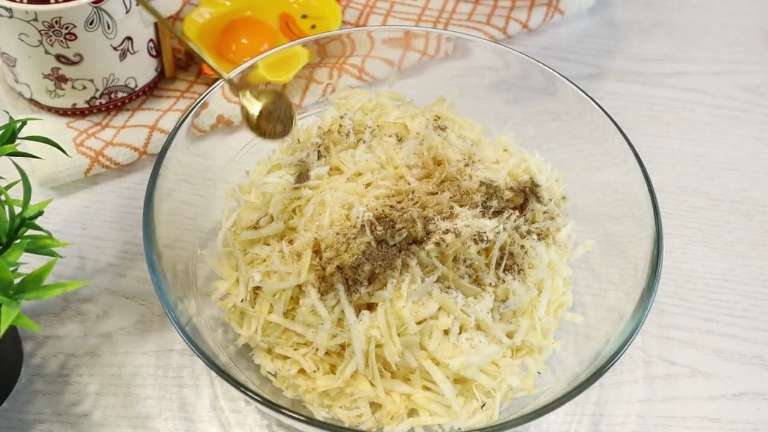 Деруны из корня сельдерея без картофеля: пошаговый рецепт