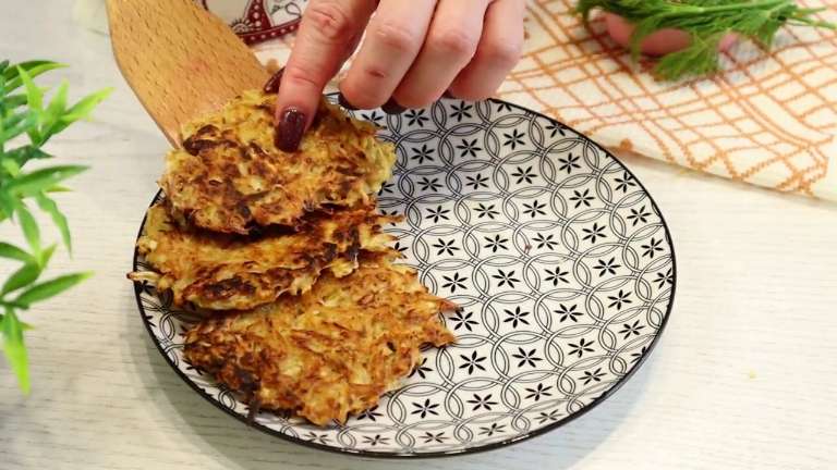Деруны из корня сельдерея без картофеля: пошаговый рецепт