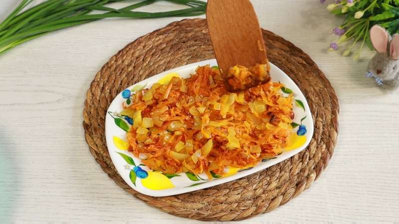 Салат «Добрая тёща» с курицей и грибами