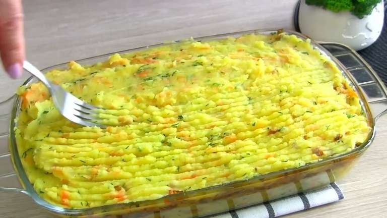 Постная картофельная запеканка с грибами в духовке