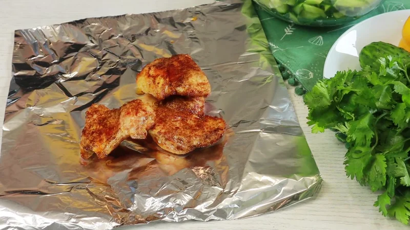 Азіатський салат з куркою та огірками — хрумкий і соковитий 5 Азіатський салат з куркою та огірками — хрумкий і соковитий